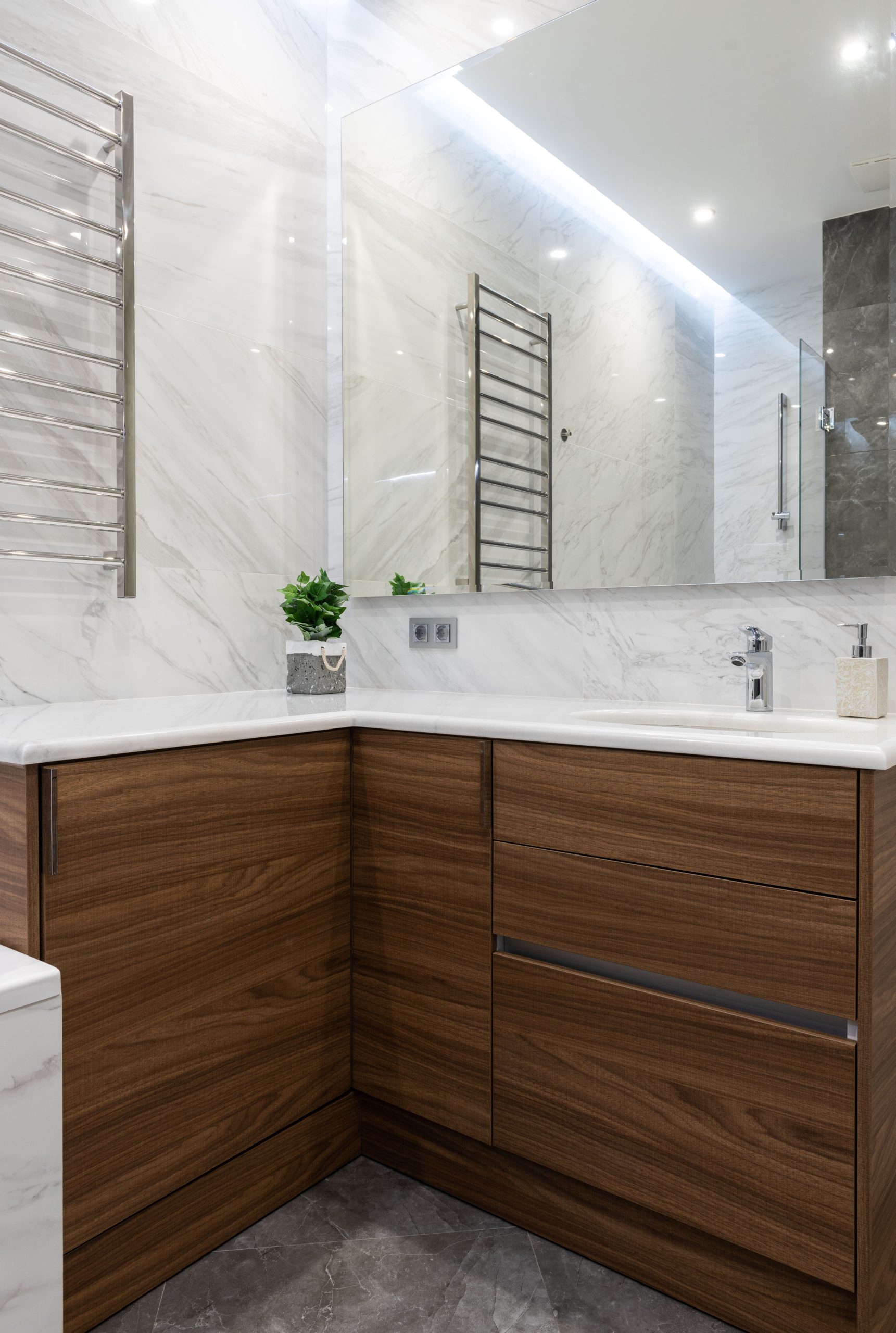banyo-dolabi